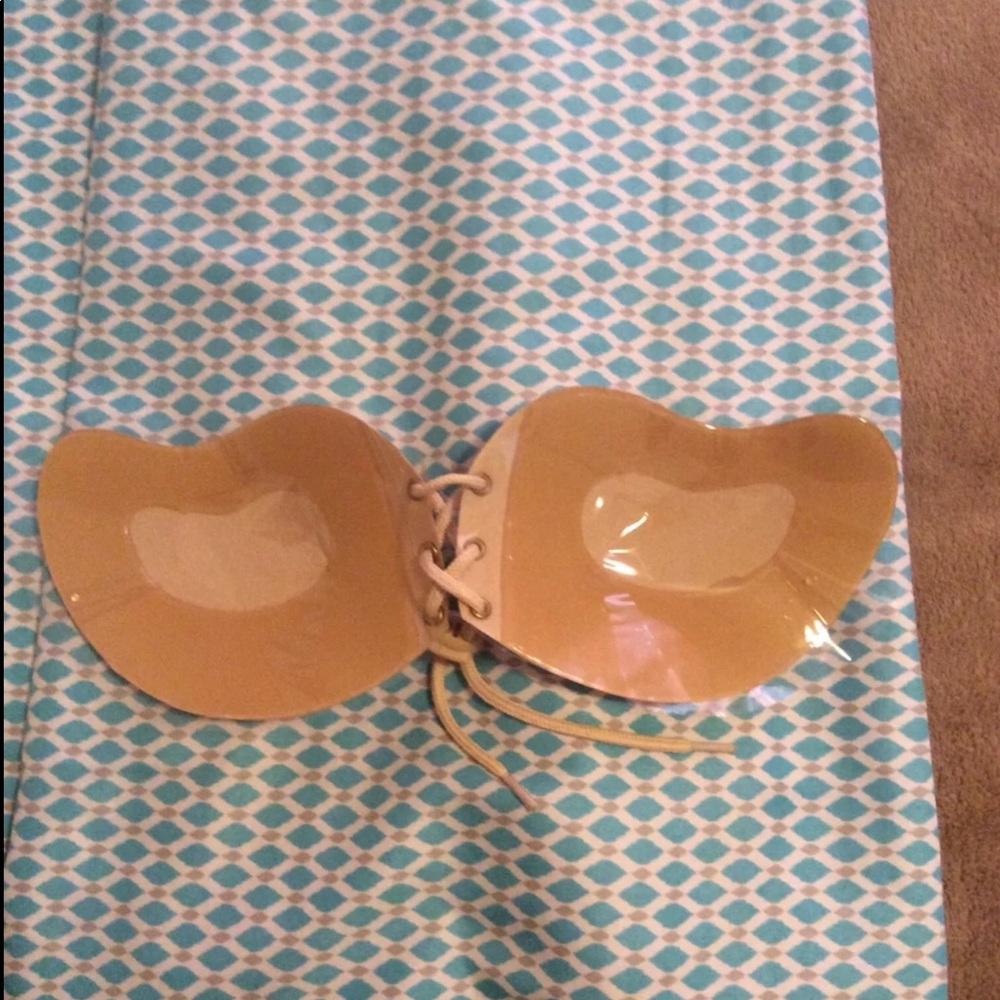 Backless Strapless Bra - image 2